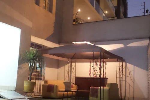 Hotel La Casa Miraflores リマ エクステリア 写真
