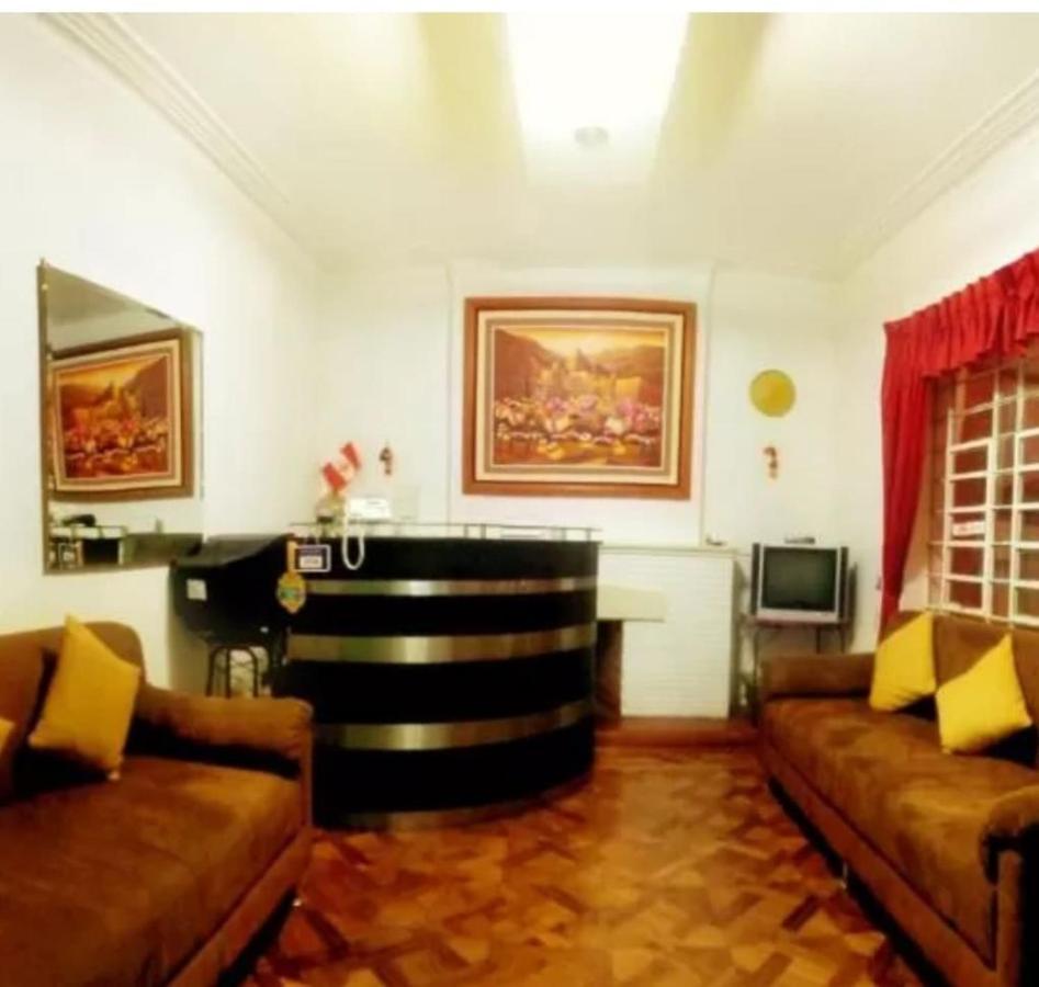 Hotel La Casa Miraflores リマ エクステリア 写真