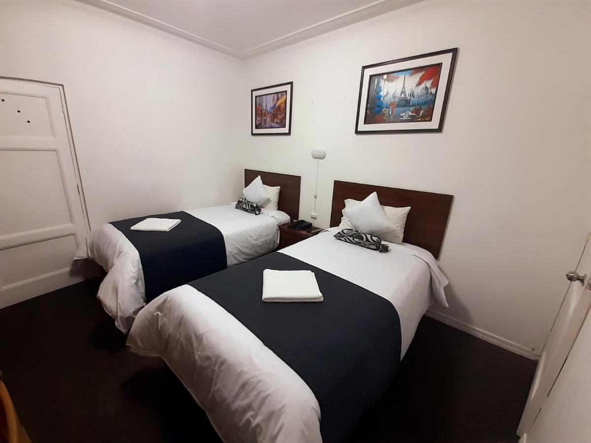 Hotel La Casa Miraflores リマ エクステリア 写真