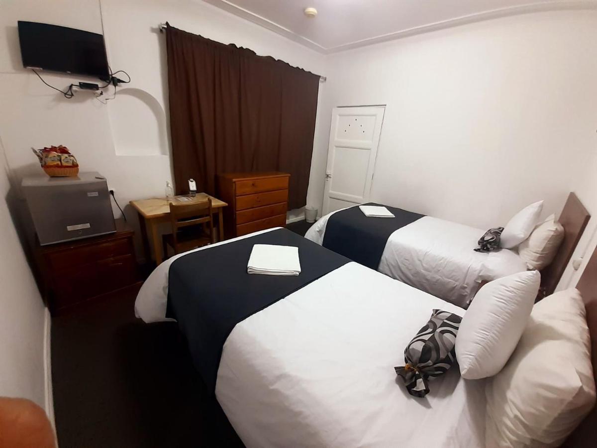 Hotel La Casa Miraflores リマ エクステリア 写真